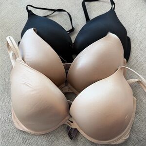 Victoria's Secret Black and Tan Bra Set
